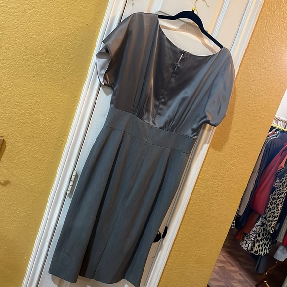 Tahari ASL Size 8 Charcoal Grey Dress Midi Arthur S. Levine - Picture 7 of 7